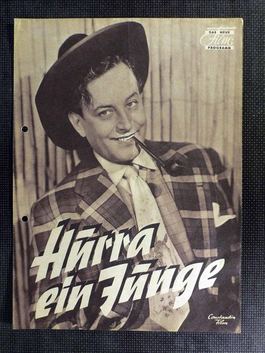 Hurra ein junge adrian hoven - adrian,